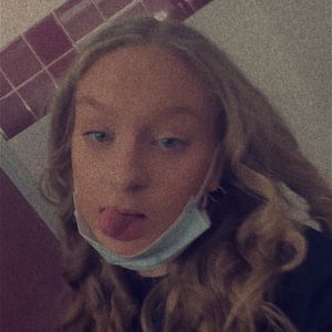 Meet your Posher, Skye